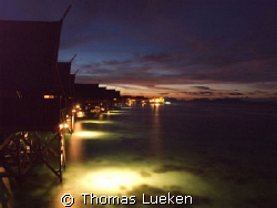 evening in Kapalai; oly 5060 by Thomas Lueken 